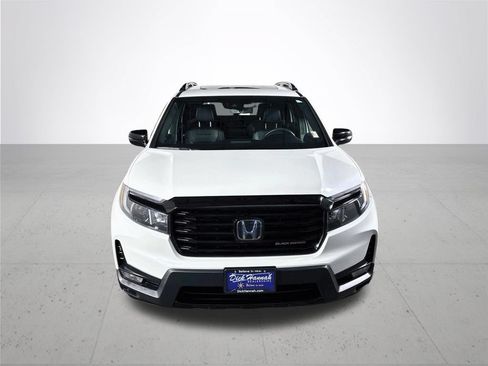 Used 2025 Honda Passport Black Edition image 3