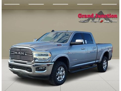 Used 2021 RAM 2500 Laramie AWD/4WD image 2