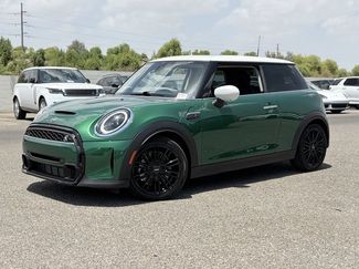 Used 2024 MINI Cooper S FWD video 2