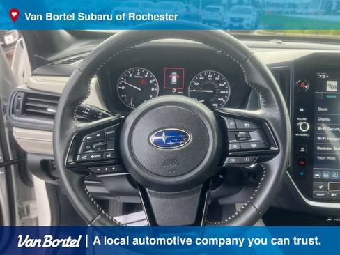 Certified 2025 Subaru Forester Premium AWD/4WD image 17