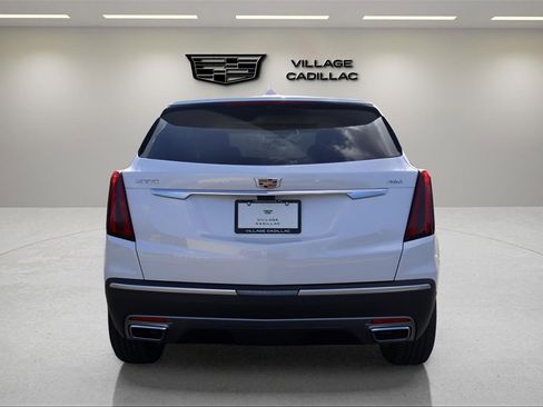 New 2026 Cadillac XT5 Premium Luxury image 4