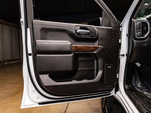 Used 2021 GMC Sierra 1500 Denali w/ Denali Ultimate Package image 30