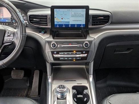 Used 2020 Ford Explorer XLT w/ Equipment Group 202A image 14