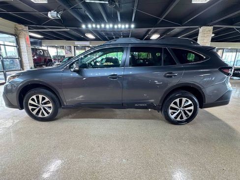 Used 2021 Subaru Outback Premium AWD/4WD image 4