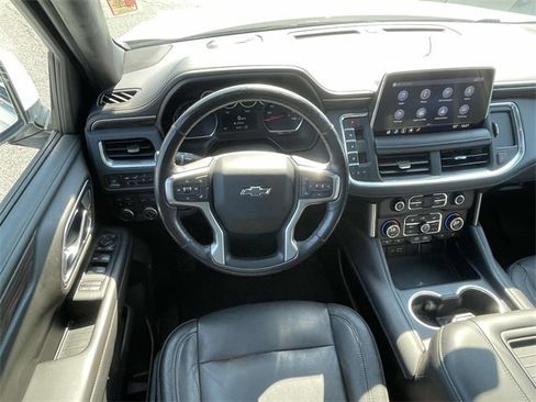 Used 2021 Chevrolet Tahoe Z71 w/ Z71 Signature Package image 13