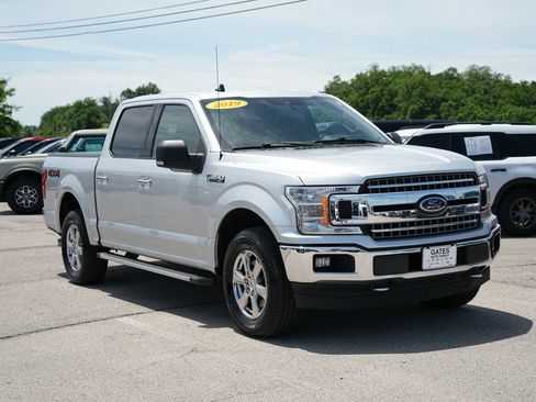 Used 2019 Ford F150 XLT w/ Equipment Group 302A Luxury AWD/4WD image 2