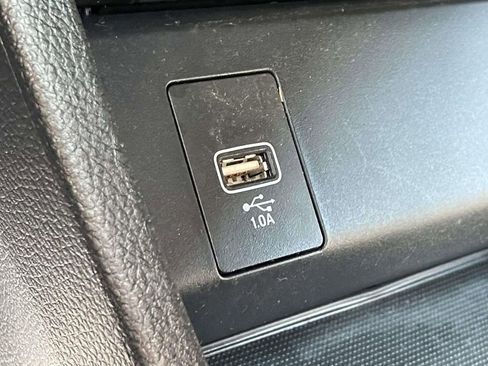 Used 2022 Honda HR-V LX image 29