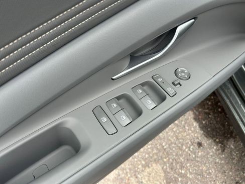 New 2026 Hyundai Elantra Sport FWD image 14