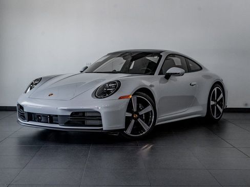 Certified 2025 Porsche 911 Carrera RWD image 1