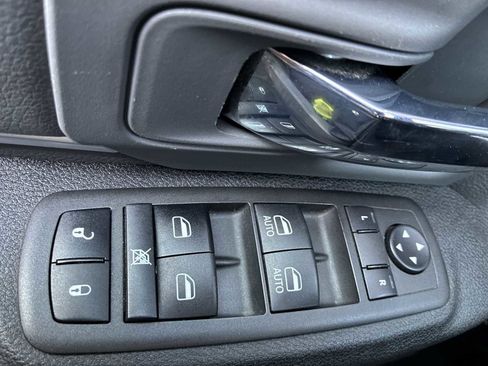 Used 2022 RAM 1500 Classic SLT w/ Protection Group image 15