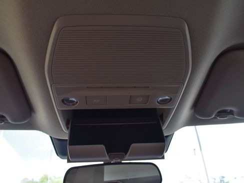 Used 2026 Nissan Sentra SV w/ Floor Mat Package FWD image 37