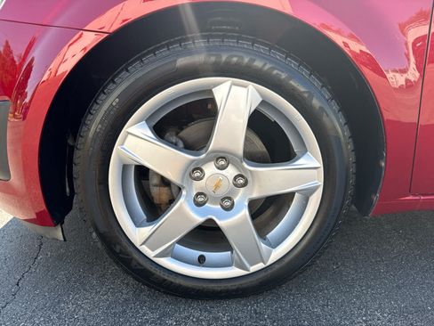 Used 2012 Chevrolet Sonic LTZ FWD image 9