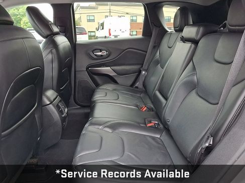 Used 2019 Jeep Cherokee Limited AWD/4WD image 13