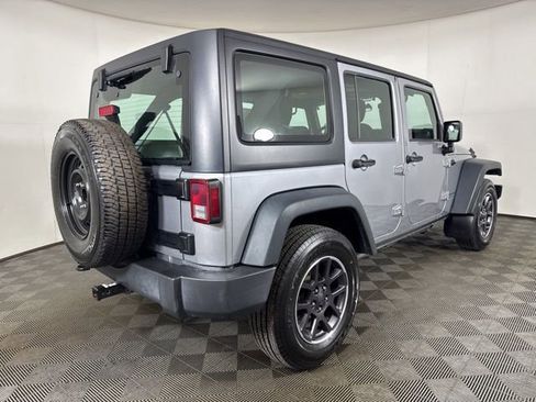 Used 2016 Jeep Wrangler Unlimited Sport w/ Connectivity Group AWD/4WD image 3