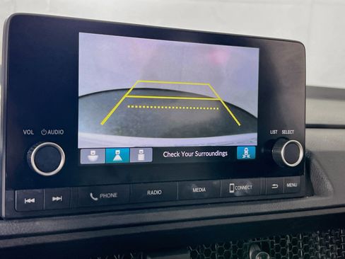Used 2024 Honda CR-V EX image 13
