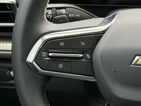 New 2026 Chevrolet Traverse LT image 13