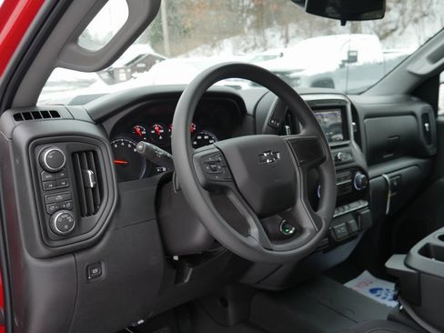 New 2026 Chevrolet Silverado 1500 Custom Trail Boss w/ Dark Appearance Package image 10