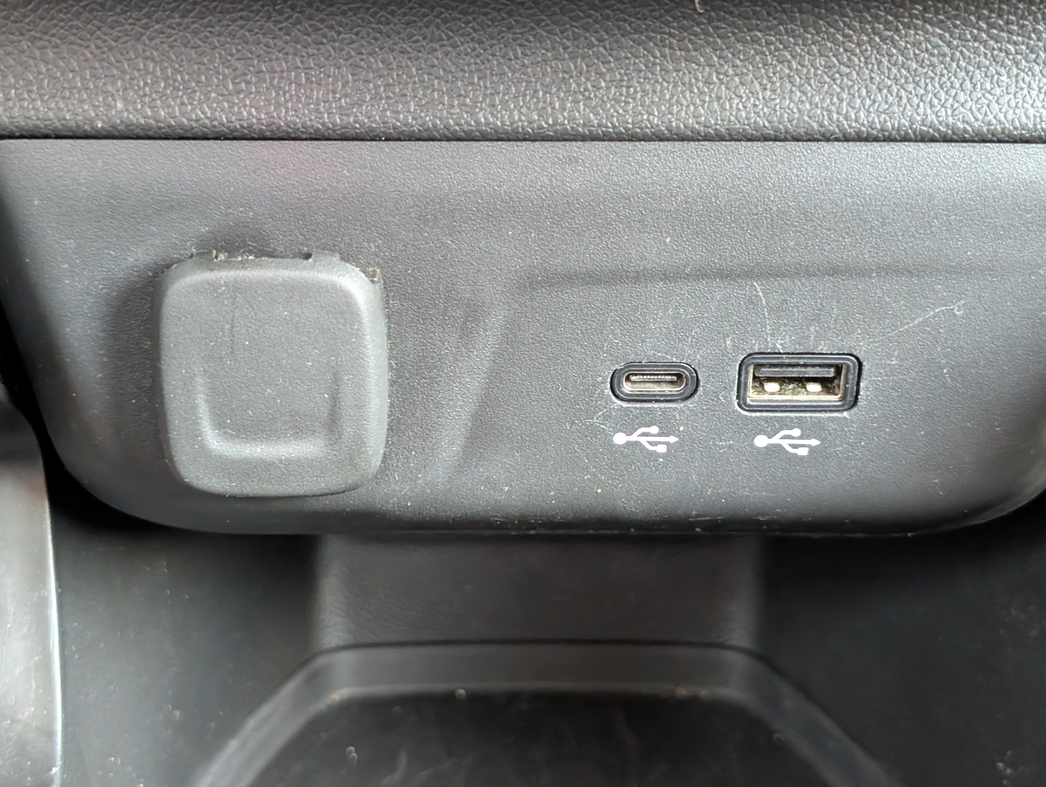 Used 2025 Chevrolet TrailBlazer LT FWD image 18