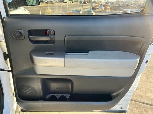 Used 2010 Toyota Tundra Grade image 28