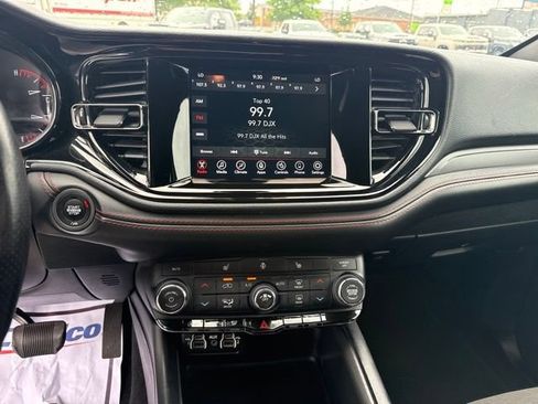 Used 2023 Dodge Durango GT RWD image 23