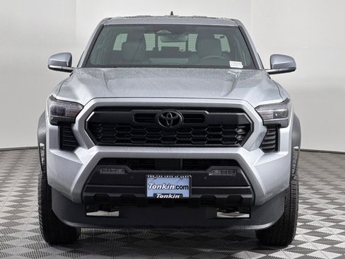 New 2025 Toyota Tacoma TRD Off-Road image 9