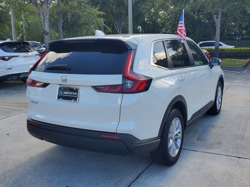 Used 2024 Honda CR-V EX image 7