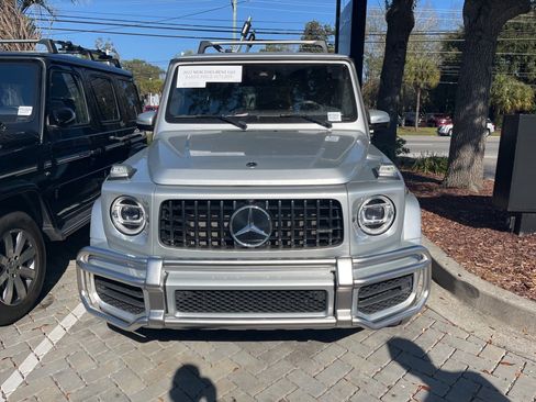 Certified 2022 Mercedes-Benz G 63 AMG 4MATIC image 3