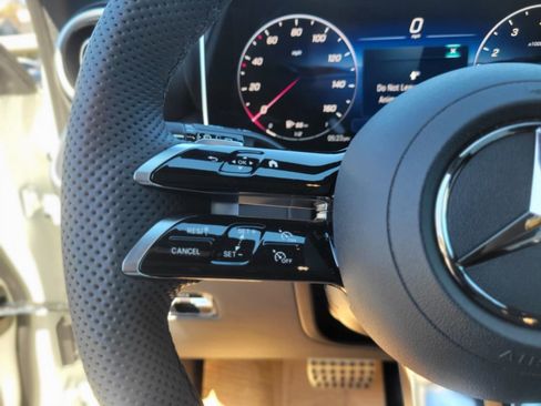 New 2026 Mercedes-Benz GLC 300 4MATIC image 26