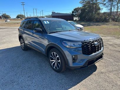 Used 2025 Ford Explorer ST-Line