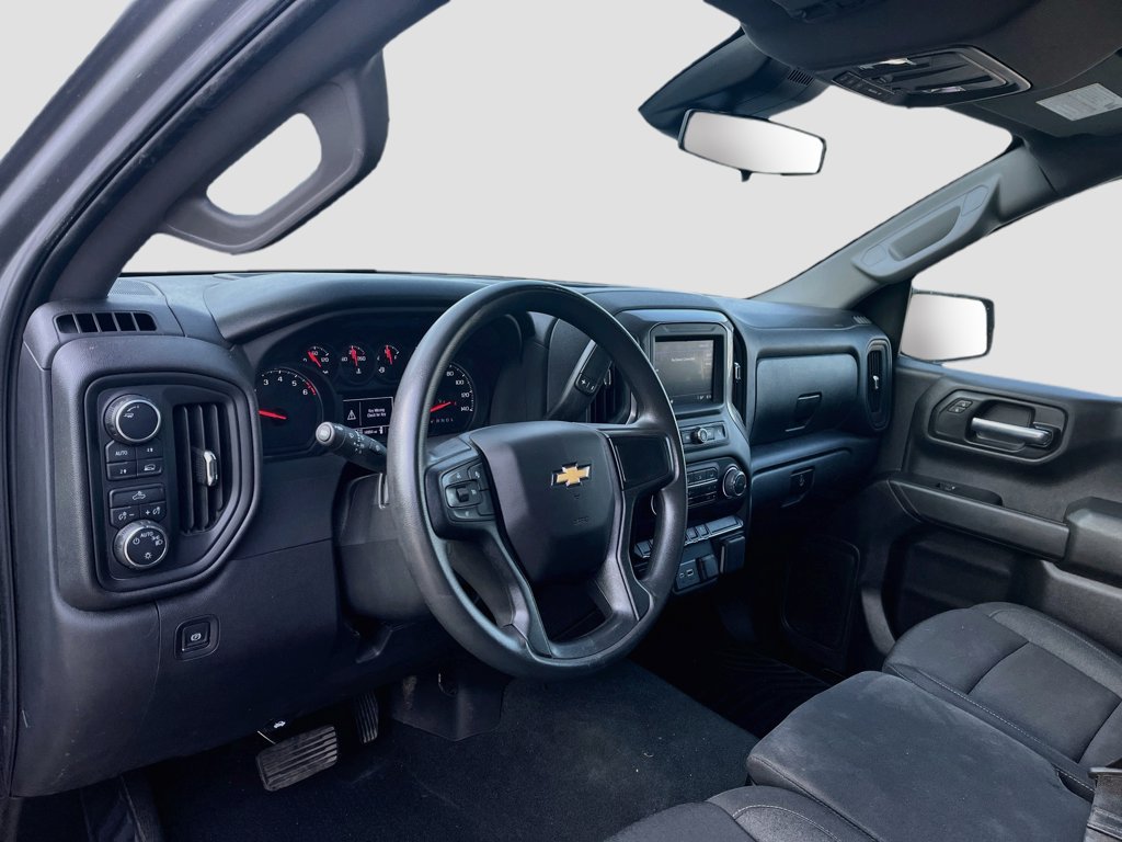 Used 2025 Chevrolet Silverado 1500 Custom AWD/4WD image 9