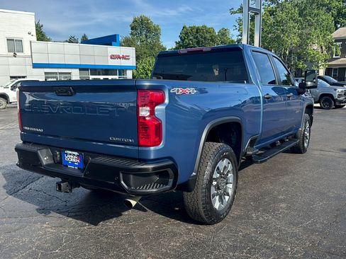 Used 2024 Chevrolet Silverado 2500 Custom w/ Custom Value Package AWD/4WD image 6