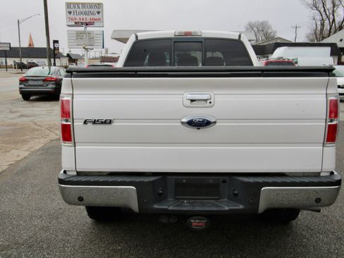 Used 2011 Ford F150 Lariat w/ Lariat Chrome Pkg image 5