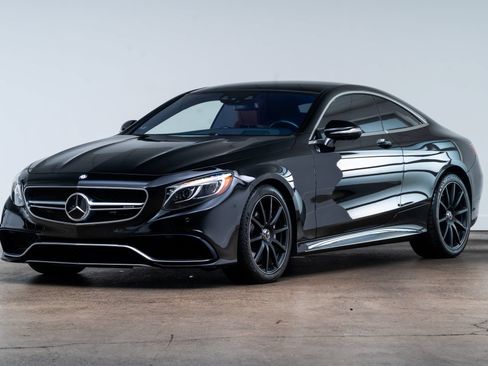 Used 2015 Mercedes-Benz S 63 AMG 4MATIC Coupe image 4