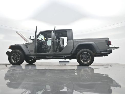 Used 2023 Jeep Gladiator Rubicon w/ Trailer Tow Package AWD/4WD image 40