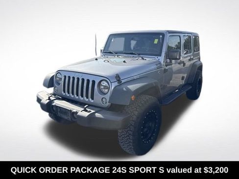 Used 2018 Jeep Wrangler Unlimited Sport S AWD/4WD image 3