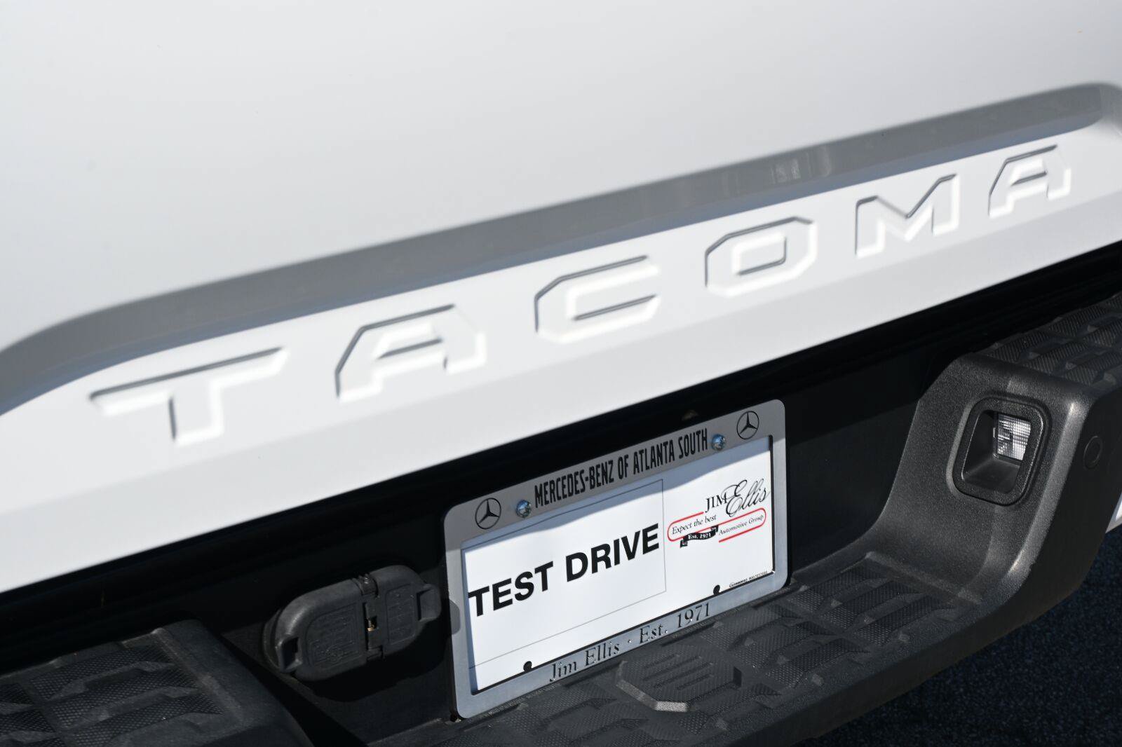 Used 2020 Toyota Tacoma Limited RWD image 26
