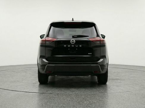 Used 2025 Nissan Rogue SV FWD image 7