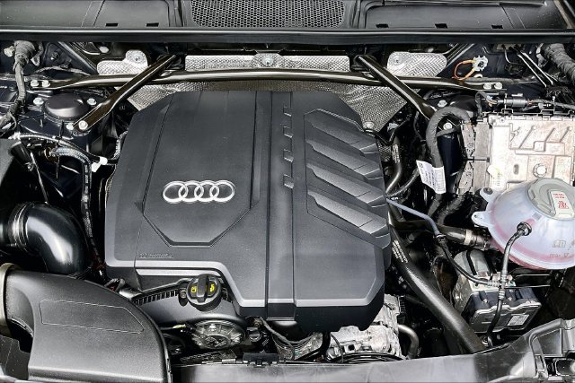 Certified 2022 Audi Q5 2.0T Premium Plus AWD/4WD image 30
