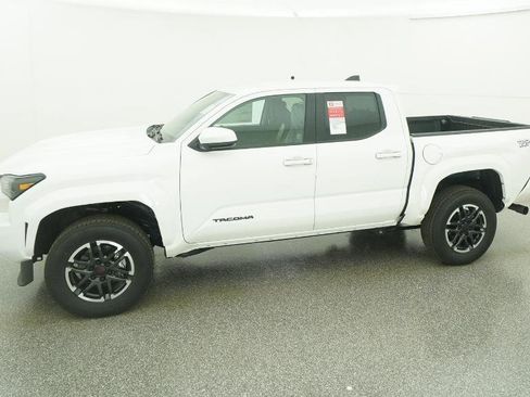 New 2025 Toyota Tacoma TRD Sport image 23