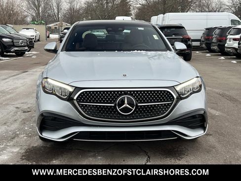 New 2026 Mercedes-Benz E 350 4MATIC Sedan image 9