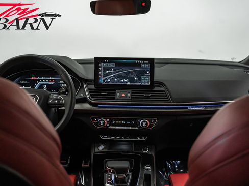 Used 2024 Audi SQ5 Prestige image 50