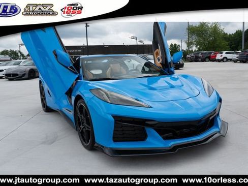 Used 2020 Chevrolet Corvette Stingray Premium Conv w/ 3LT Preferred Equipment Group RWD image 23