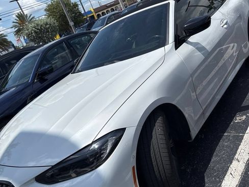 Used 2024 BMW M440i Convertible w/ Premium Package RWD image 10