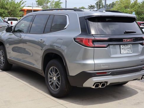 New 2025 GMC Acadia Elevation image 6