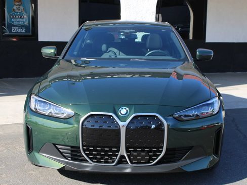 Used 2023 BMW i4 eDrive40 RWD image 31