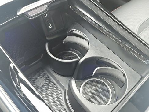 New 2026 Mercedes-Benz GLC 43 AMG 4MATIC image 38