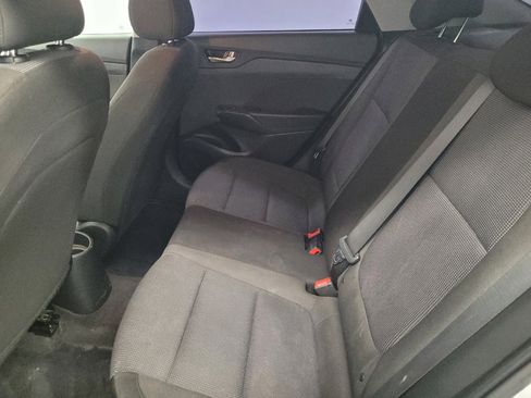 Used 2022 Hyundai Accent SE w/ Cargo Package FWD image 18