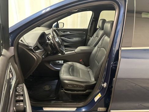 Used 2023 Buick Enclave Premium w/ Experience Buick Package image 7