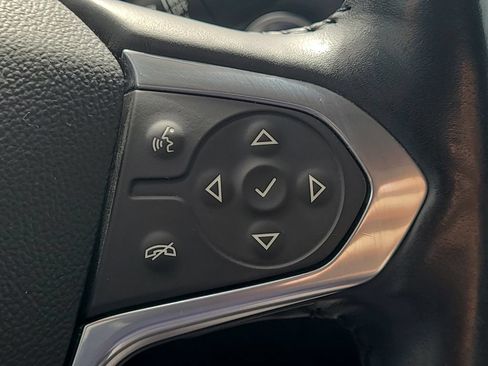 Used 2020 Chevrolet Traverse Premier w/ Redline Edition FWD image 21