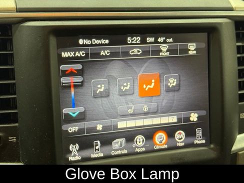 Used 2015 RAM 2500 Big Horn image 40